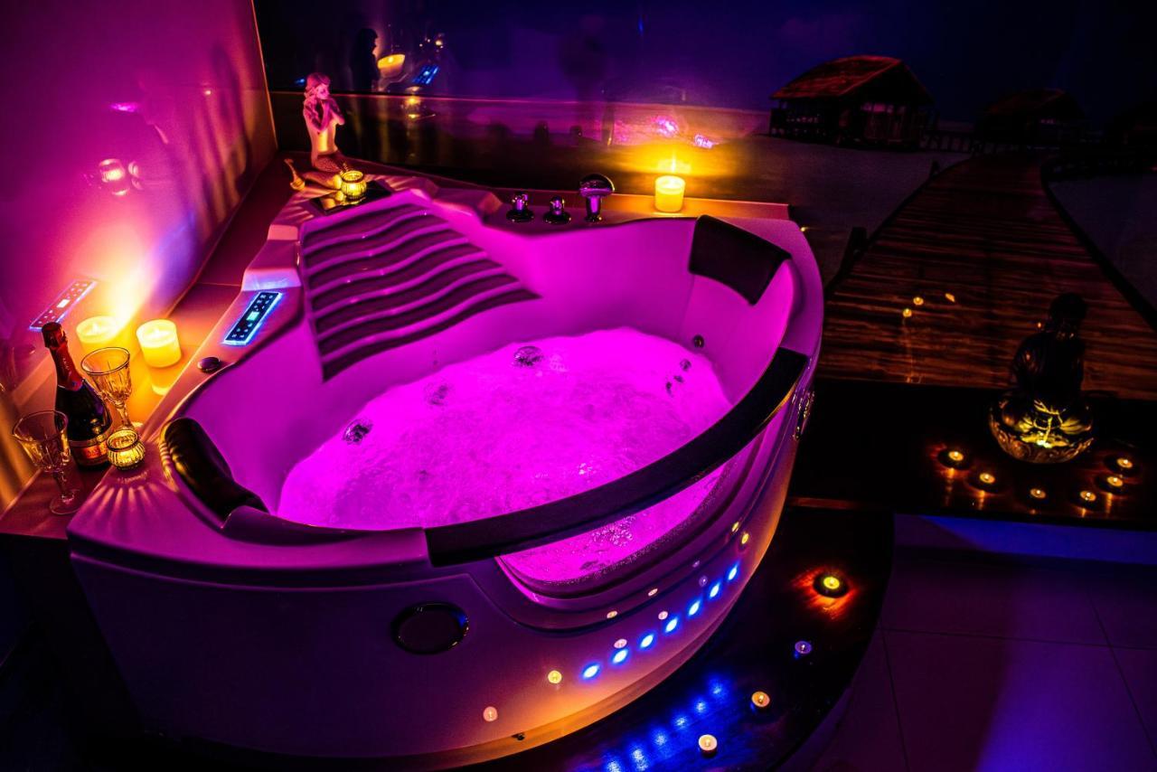 Jacuzzi Apartment Zen Krakkó Kültér fotó