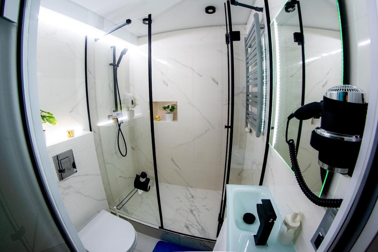 Jacuzzi Apartment Zen Krakkó Kültér fotó